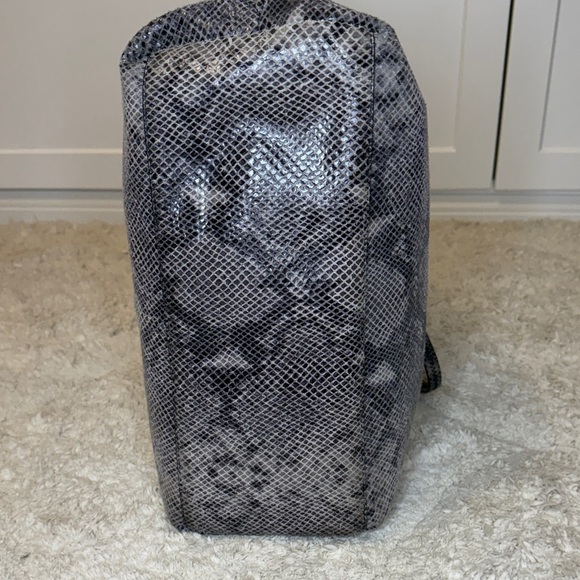Tory Burch Thea Gray Snake Embossed Tote - Picture 9 of 16